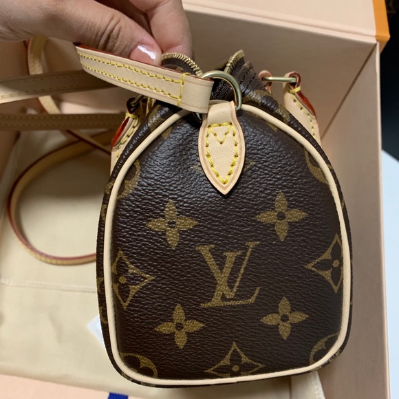 BNIB LV Speedy Nano - Picture 4 of 7